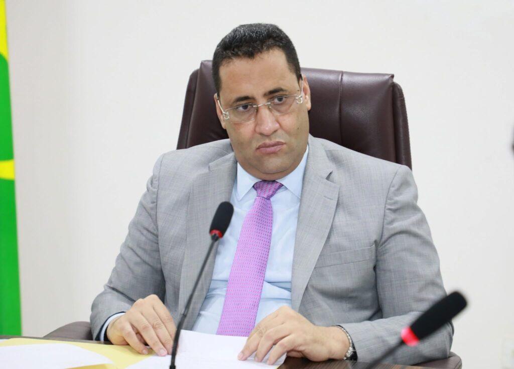 الوزير الأول السيد المختار ولد اجاي 