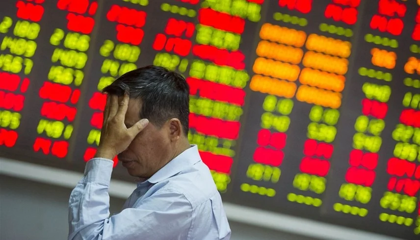 الأسواق العالمية تحت ضغط النفط.. المستثمرون يتجهون للسيولة