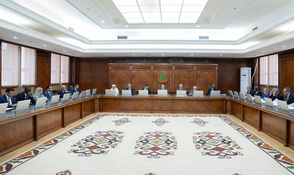 مجلس الوزراء يجري تعيينات جديدة في وزارتي الإسكان والمياه