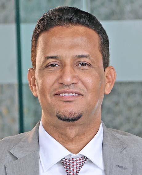 محمد المختار “الشنقيطي” يعود إلى موريتانيا بعد غياب خمسة عشر عاما