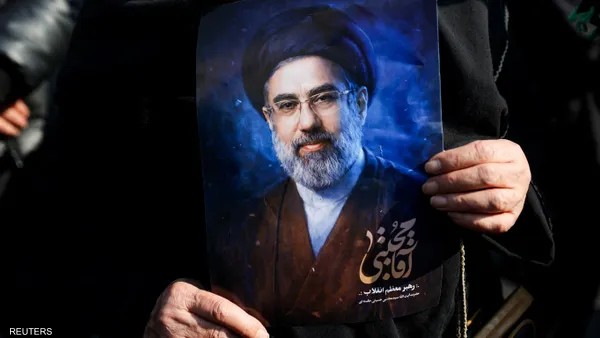 نيويورك تايمز: خامنئي يبدي ارتياحاً حذراً لاتفاق مبدئي مع واشنطن.