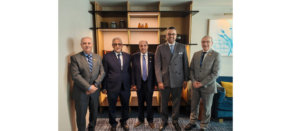 ولد سليمان يبحث مع مدير الصندوق العربي توسيع تدخلاته في موريتانيا