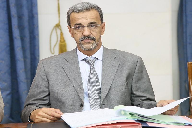 وزير المعادن يتوجه إلى باريس لبحث استثمارات “المعادن الحرجة” في إفريقيا