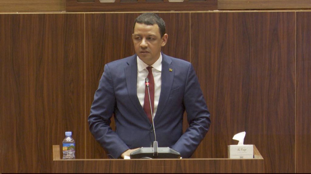 وزير التحول الرقمي: تطبيق مراسلة موريتاني بديل للواتساب دخل مرحلة التجربة