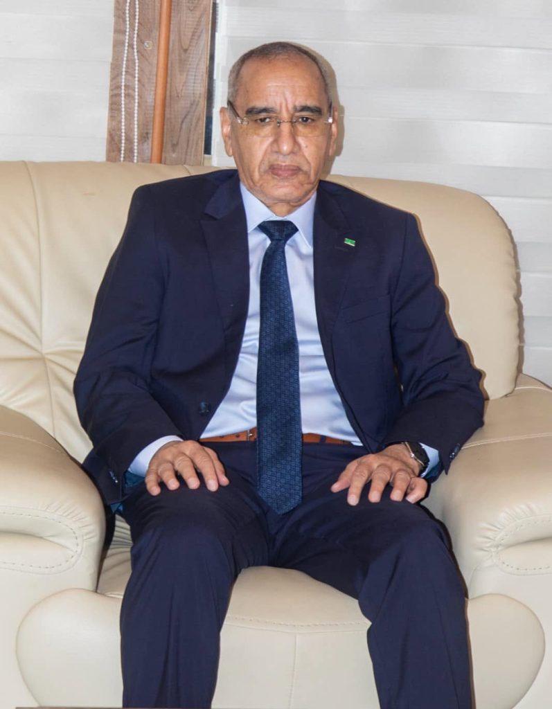 وزير الداخلية يعود إلى نواكشوط بعد زيارة رسمية للمغرب
