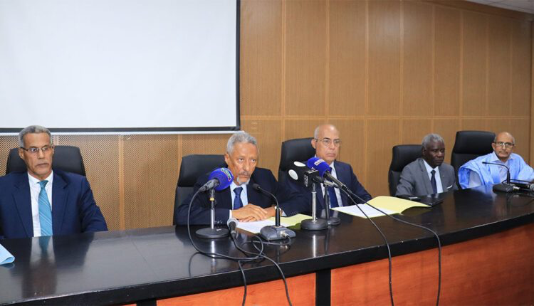 نواكشوط.. حلقة نقاش لإعداد المرحلة الثالثة من استراتيجية النمو المتسارع