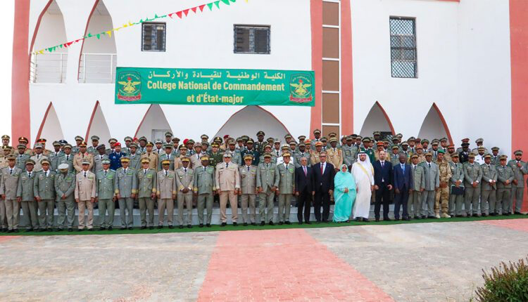 تخرج دفعتين جديدتين من كلية القيادة والأركان