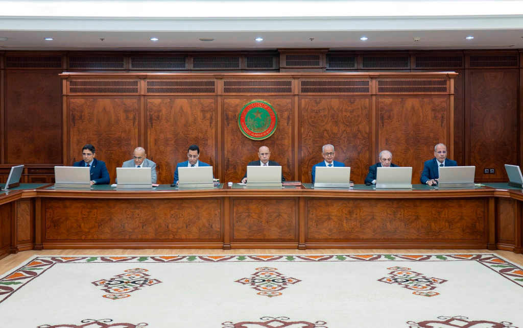 الوزاري: يصادق على مراسيم جديدة تشمل التطوع والتعدين و”شركة لحوم موريتانيا”