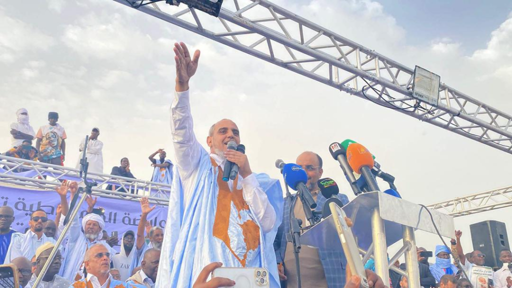 ولد سيد المختار: سكان نواذيبو تعرضوا لمضايقات.. وجئنا للتضامن معهم في مواجهة الأزمات