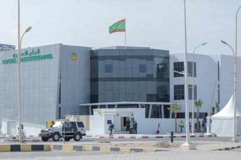 المجلس الدستوري يرفض تأكيد فقدان النائبتين مريم جينغ وقامو عاشور عضويتهما في البرلمان