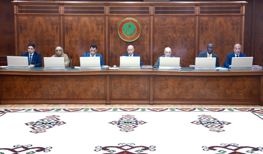 مجلس الوزراء ينهي اجتماعه بنواكشوط وسط أزمة انقطاع الكهرباء