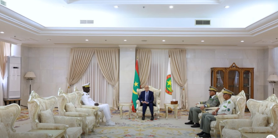 ولد الغزواني يستقبل رئيس أركان الجيوش السنغالي بالقصر الرئاسي