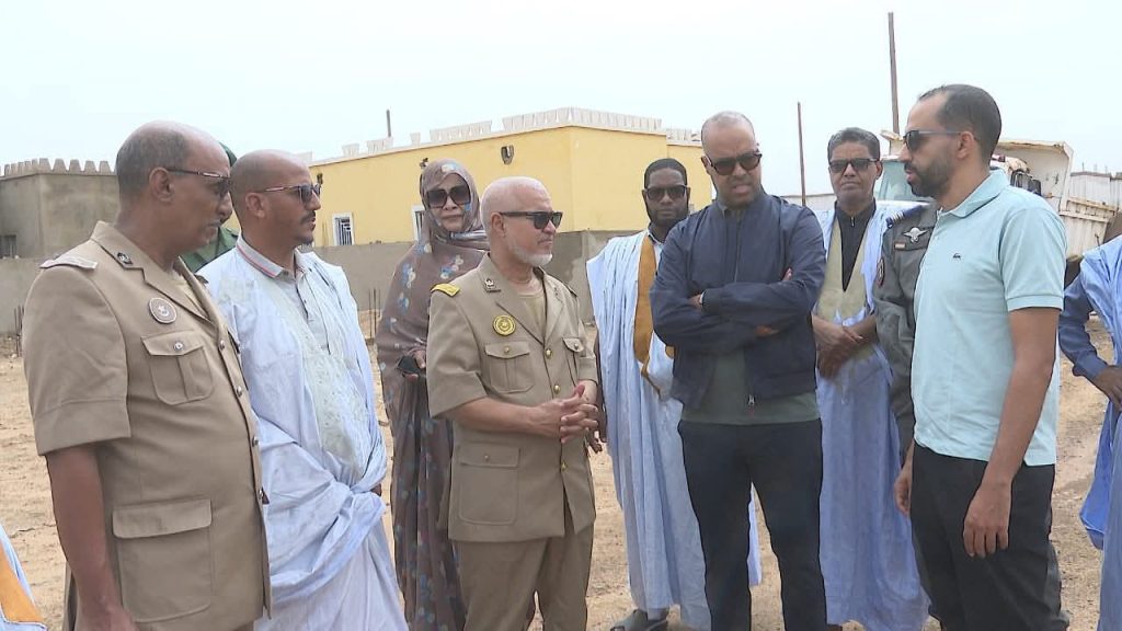 المندوب العام لـ«التآزر» يشرف على ترحيل سكان قرية القاهرة المتضررين من السيول إلى توسعة سكنية جديدة