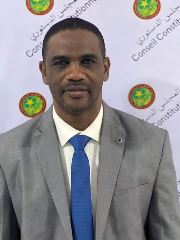 نائب برلماني: احترام الدستور الفرصة الأخيرة أمام ولد الغزواني (تدوينة)
