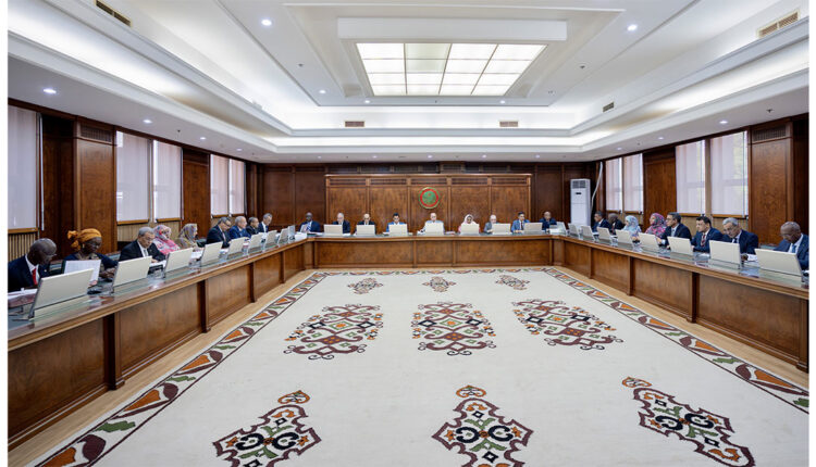 مجلس الوزراء يصادق على مشروع قانون المالية لسنة 2027